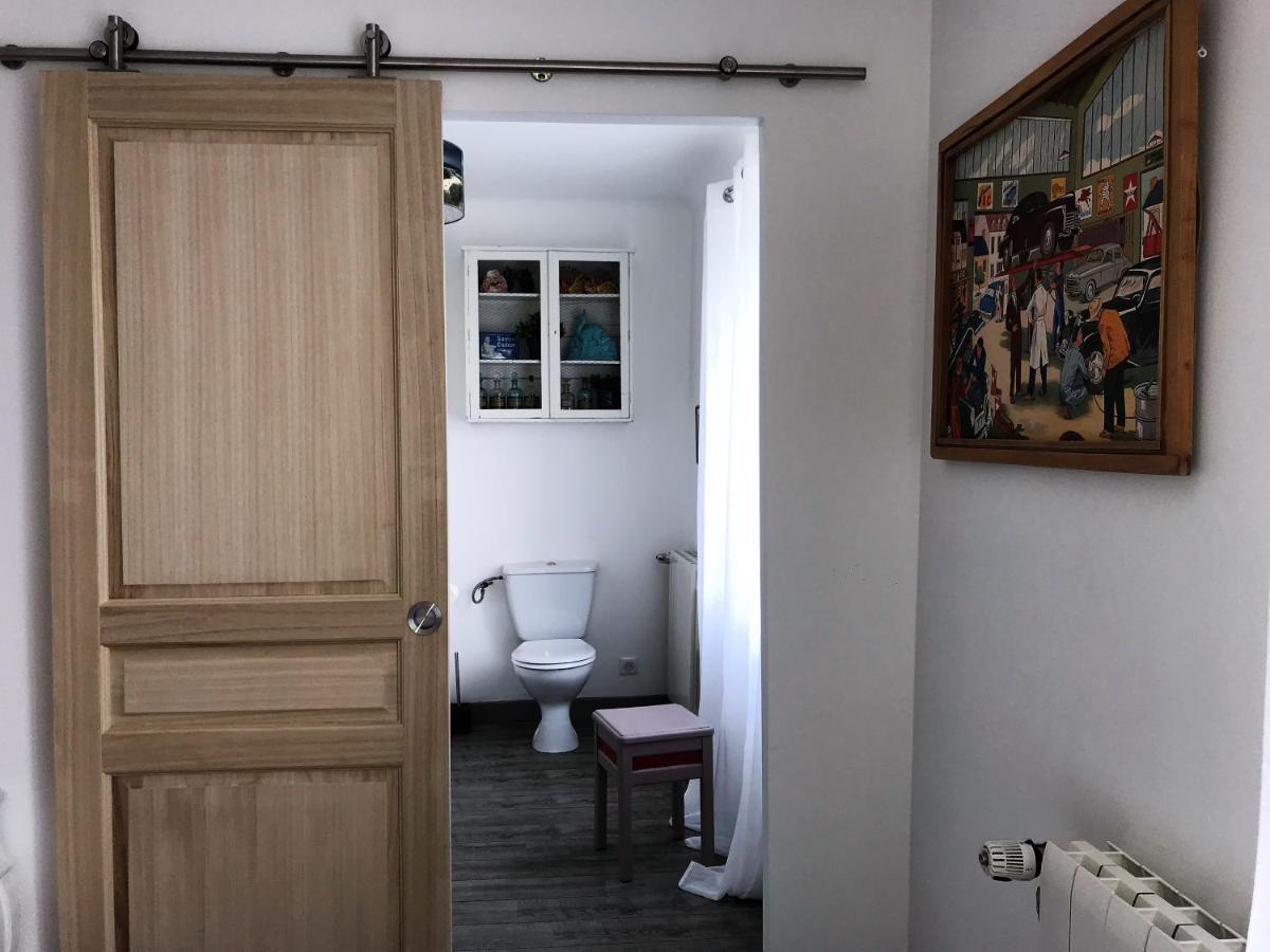 Chambres D'Hotes Et Gites Le Mas Mellou Оранж Екстериор снимка